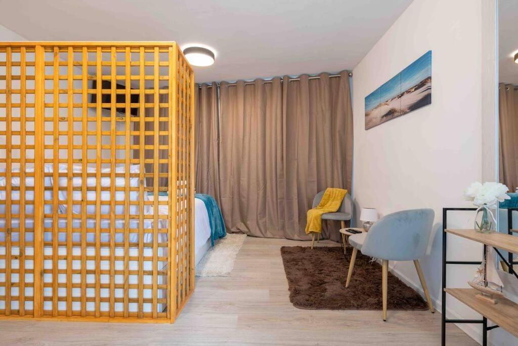 Апартаменты By The Sea III Lido - Com Piscina Фуншал Экстерьер фото