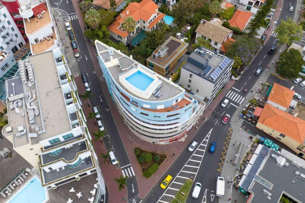Апартаменты By The Sea III Lido - Com Piscina Фуншал Экстерьер фото